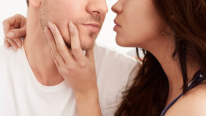 Penelitian Membuktikan Pasutri akan Lebih Banyak Bercinta Jika Wanitanya yang Memulai Inisiatif, Ini Alasan Mengapa Pria Suka …