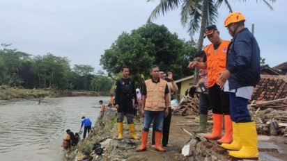 BNPB Catat  4.876  Warga di 17 Desa Kabupaten Garut Terdampak Banjir dan Longsor