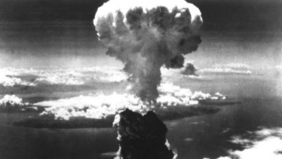 Penyesalan  Mayor Claude Eatherly Telah Menjatuhkan Bom Atom di Hirosima Jepang