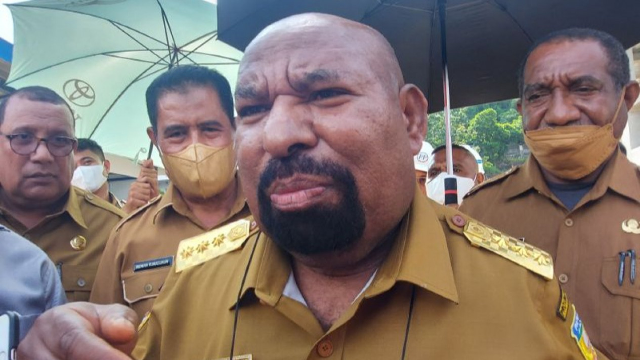 Majelis Rakyat Papua Minta Lukas  Enembe Kooperatif Jalani Proses Hukum
            - galeri foto