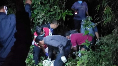 Pria Tanpa Identitas Ditemukan Tewas di Semak Semak dakam Kondisi Membusuk