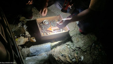 Bikin Geger, Granat Asap dan Amunisi Tajam Ditemukan dalam Rumah Kontrakan di Pondok Gede Bekasi