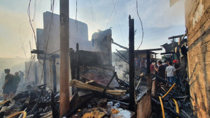 Kebakaran Permukiman Padat di Cikini Jakarta Pusat, 1 Orang Luka Bakar
