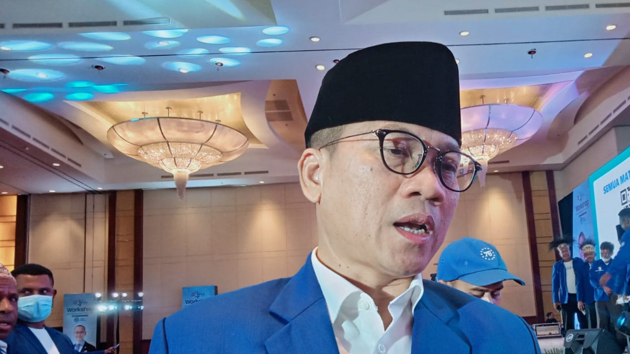 KIB Disebut Jadi Pelabuhan Terakhir Ganjar Pranowo Nyapres, Begini Kata PAN
            - galeri foto