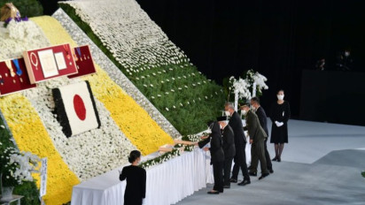 Ribuan Pelayat Hadiri Pemakaman Shinzo Abe