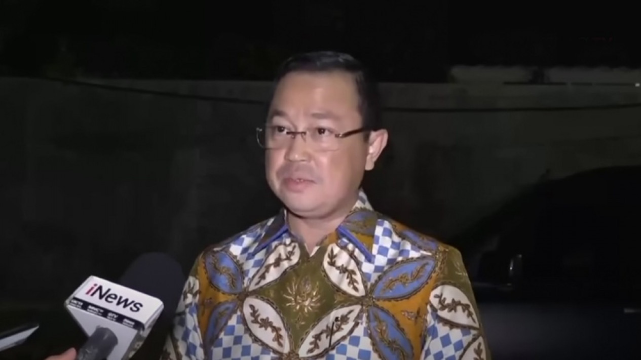 Kuasa Hukum Ferdy Sambo Beberkan Alasan Mengapa Pihaknya Belum Menggugat Polri ke PTUN
            - galeri foto