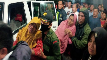 Puluhan Warga Madina Dilarikan ke Rumah Sakit, Diduga Akibat Keracunan Gas Tambang