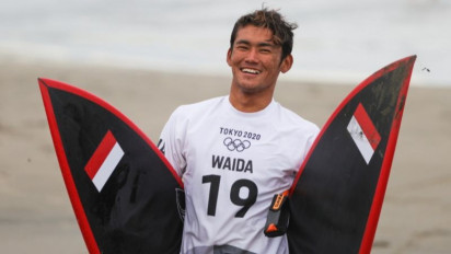 Gusur Wakil Italia, Rio Waida Jadi Pemuncak di Liga Selancar Dunia