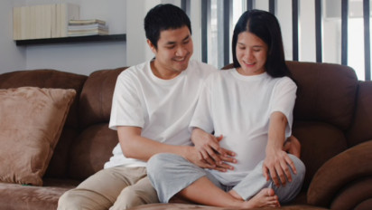 Posisi Terbaik agar Cepat Hamil Ternyata Mitos, Para Ahli Sarankan 7 Tips Ini