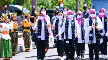 Ibu Negara Iriana Jokowi dan OASE KIM Tanam Pohon di Pulau Rinca