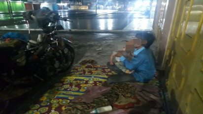 Memilukan, Emperan Jalan Nibung Raya Medan Jadi Tempat Tinggal, Begini Nasib Amat dan Teman-temanya