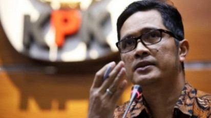 Febri Diansyah Jadi Pengacara Putri Candrawathi, Desmond: Dia Lagi Cari Makan
