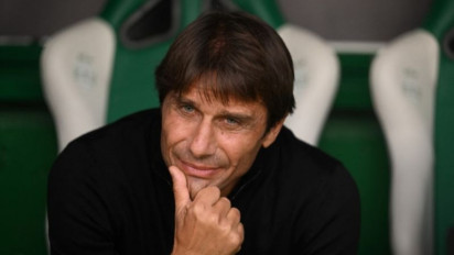 Fokus Pimpin Spurs Lawan Arsenal, Antonio Conte Bantah Kembali ke Juventus