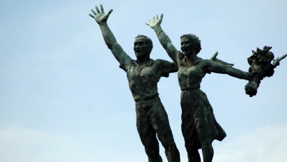 Sejarawan Indonesia JJ Rizal Kritik Revitalisasi Halte di Bundaran HI: Merusak Warisan Sejarah Soekarno