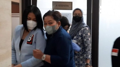 Hadiri Wajib Lapor sebagai Tersangka Pembunuhan Brigadir J, Putri Candrawathi Terpantau Berada di Ruang Kesehatan Bareskrim Polri