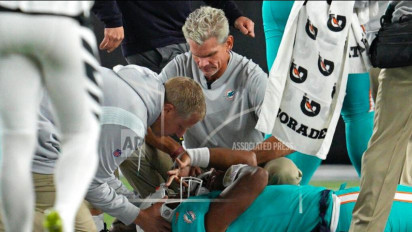 Tua Tagovailoa Alami Cedera Saat Pertandingan Melawan Cincinnati Bengals