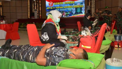Prajurit Kodam VI/Mulawarman Sumbang 150 Kantong Darah dalam Rangka Peringati HUT ke-77 TNI