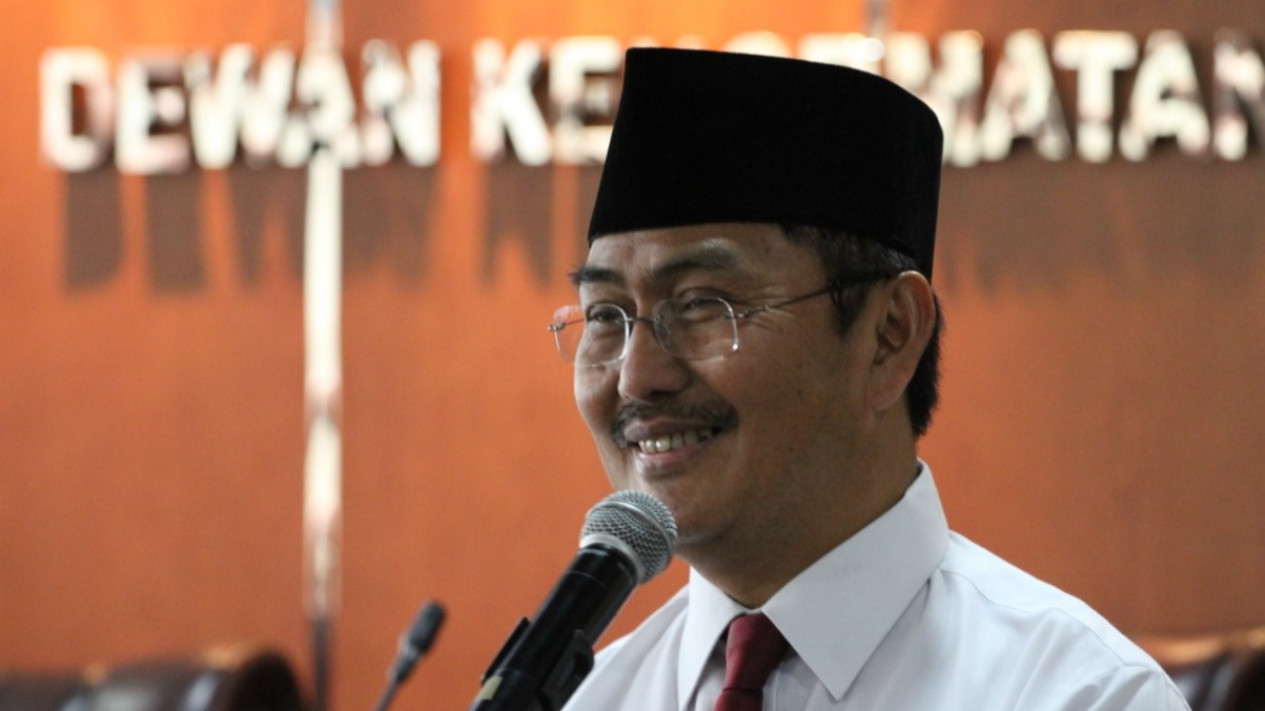 Prof Jimly Menilai Pihak Kepolisian Melakukan Blunder di Tragedi Kanjuruhan
            - galeri foto