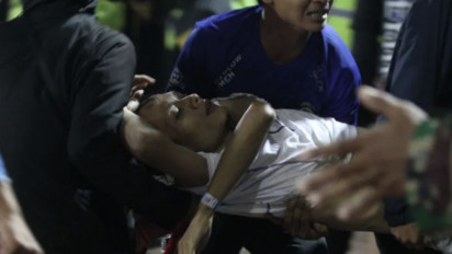 Cerita Pelatih Arema Mentalnya Hancur Lebur saat Tragedi Kanjuruhan: Beban Saya Begitu Berat, Lihat Suporter Tewas di Pelukan Pemain