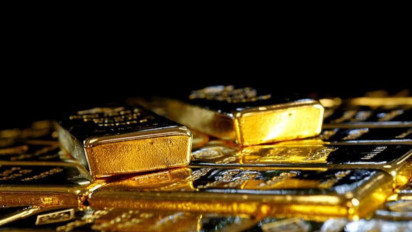 Harga Emas Melonjak Sebesar 30 Dolar Dipicu Oleh Nilai Tukar Dolar AS yang Lebih Lemah