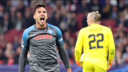 Hasil Liga Champions: Napoli Hina Ajax di Amsterdam dengan Skor Mutlak 6-1