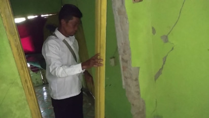 Bencana Pergerakan Tanah di Desa Parakanhonje Tasikmalaya Meluas, Tebing Setinggi 50 Meter Terbelah