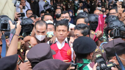 Ferdy Sambo Sebut Istrinya Menjadi Korban, Bharada E Punya Kejutan di Persidangan