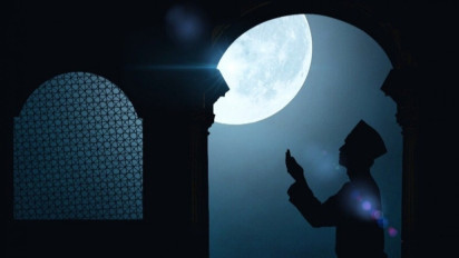 Amalan Rutin di Hari Jumat, Berdoa di Waktu Mustajab Setelah Salat Ashar dan Baca 10 Ayat Terakhir Surah Al Kahfi