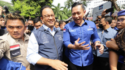 Anies Baswedan Tiba di Kantor Demokrat Disambut AHY, Seruan 'Kita Pasti Menang' Menggema