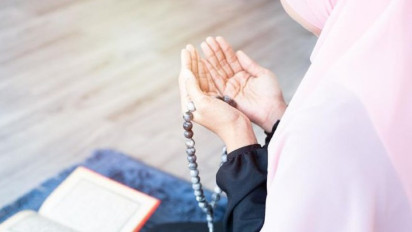 Amalan Rutin Hari Jumat yang Mustajab, Berdoa di Waktu Setelah Ashar, Insya Allah Hajat Bakal Terkabul