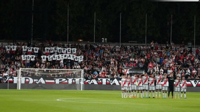 Suporter Rayo Vallecano Sampaikan Sebuah Pesan Soroti Tragedi di Stadion Kanjuruhan: Mereka Dibunuh!