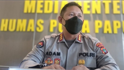 Dua Oknum Anggota Polda Papua Barat yang Jilat Kue HUT TNI Ke-77 Resmi Dipecat Tidak Dengan Hormat dari Polri