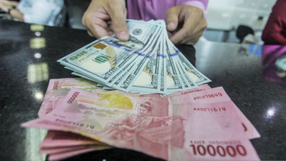 Rupiah Ditutup Melemah 63 poin ke Posisi Rp15.251 Per Dolar AS Menyusul Turunnya Cadangan Devisa September 2022