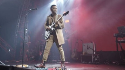 Video Detik-detik Aksi Pamungkas Gesek Ponsel di Bagian Depan Celana, Menuai Sorotan Netijen