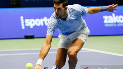 Daniil Medvedev Mundur, Novak Djokovic Hadapi Stefanos Tsitsipas di Final Astana Open