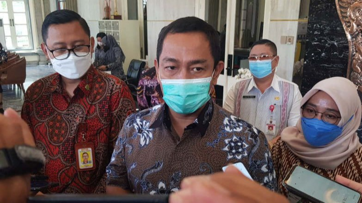 Presiden Jokowi Akan Lantik Wali Kota Semarang Jadi Kepala LKPP di Istana Negara Hari Ini
            - galeri foto