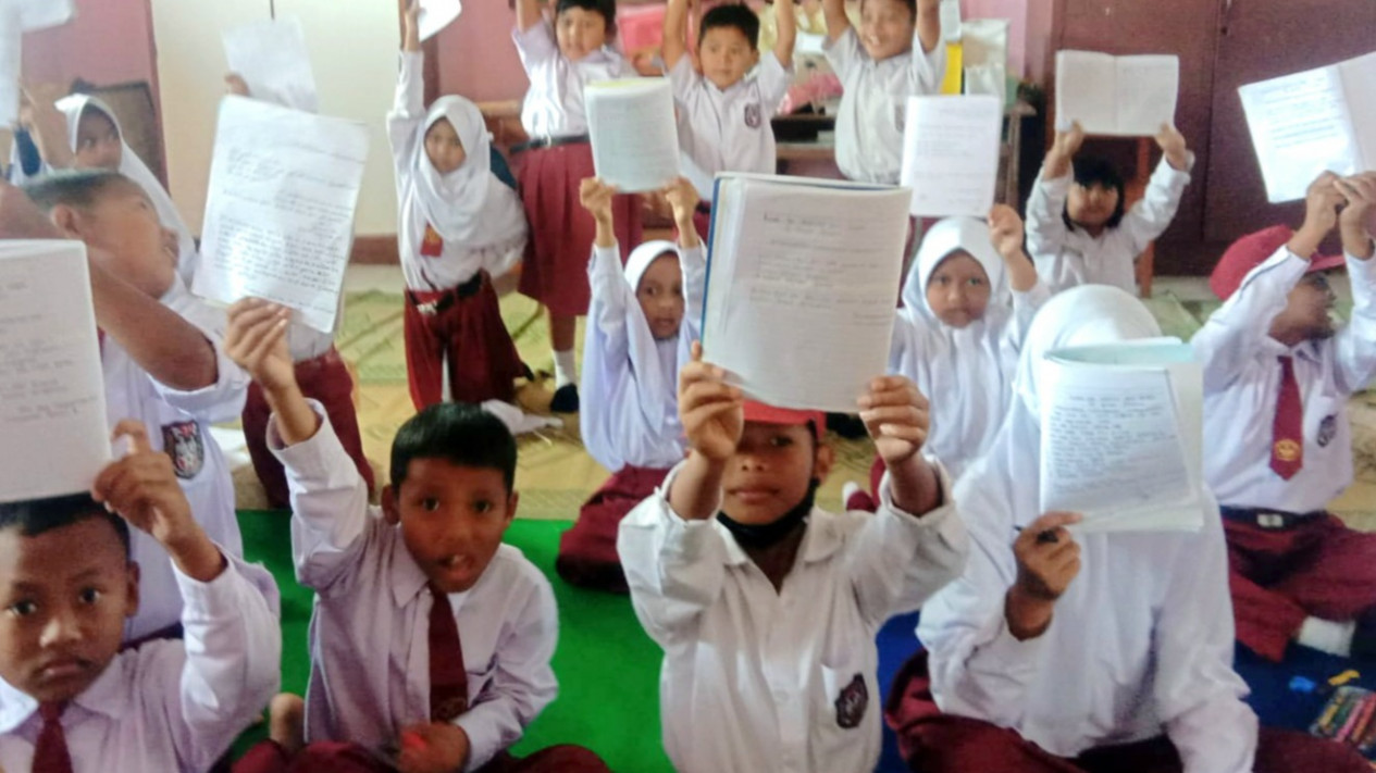 Minta Akses Internet, Pelajar SDN Sugihan 03 Tengaran Surati Gubernur Ganjar Pranowo
            - galeri foto