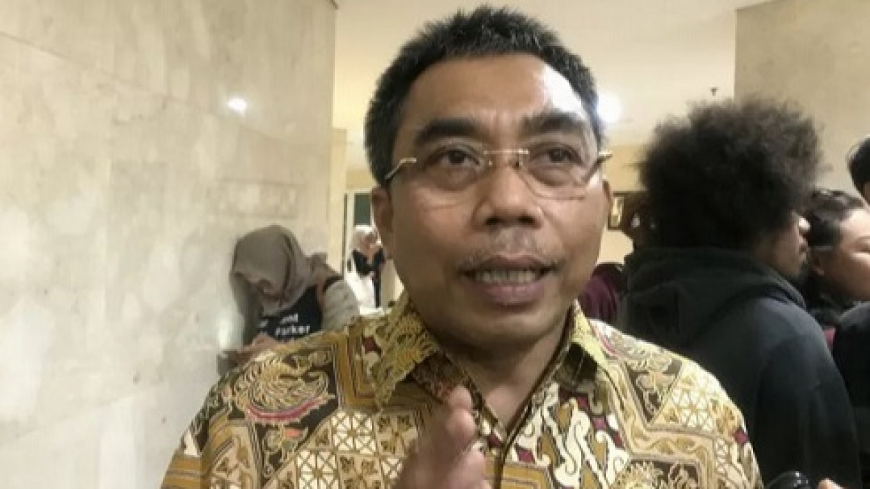 PDIP Tak Lagi Jadi Partai Oposisi Usai Gubernur DKI Jakarta Anies Baswedan Lengser, Gembong Warsono: Tapi Tetap Kritis
            - galeri foto