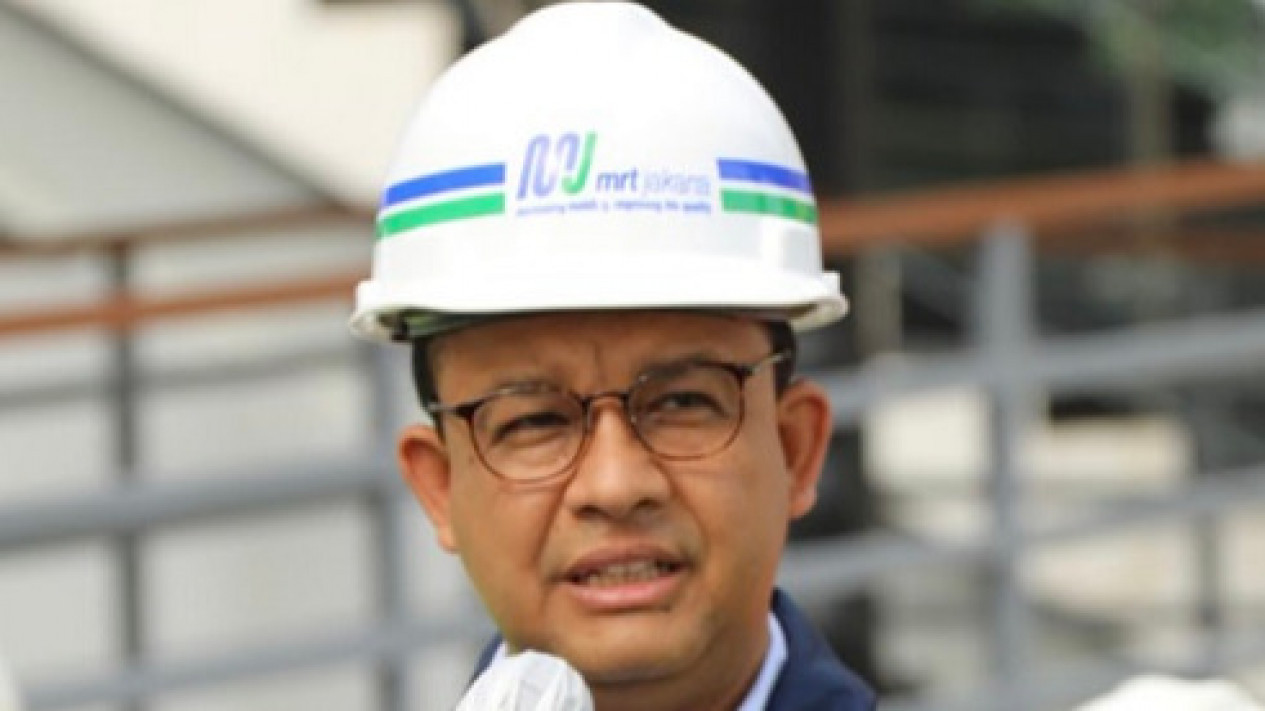 Tanggapi BNPB, Anies Baswedan Klaim Pemprov DKI Jakarta Lebih Baik Kendalikan Banjir daripada Kota Lain
            - galeri foto