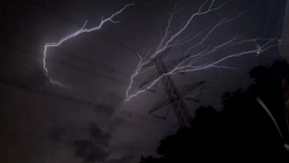 BMKG Prediksi Cuaca Buruk di Indonesia, Anies Baswedan Mengaku Sudah Antisipasi