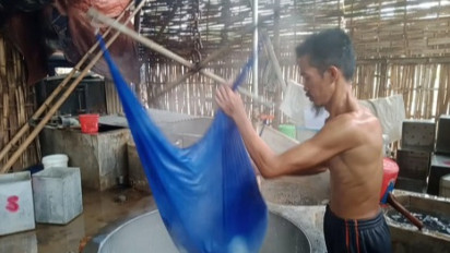 Harga Kedelai Lokal Mahal, Pengrajin Tahu di Probolinggo Beralih ke Kedelai Impor