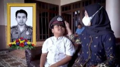 Aku Ingin Seperti Papah, Sebut Anak Korban Tragedi Kanjuruhan yang Ingin Jadi Polisi