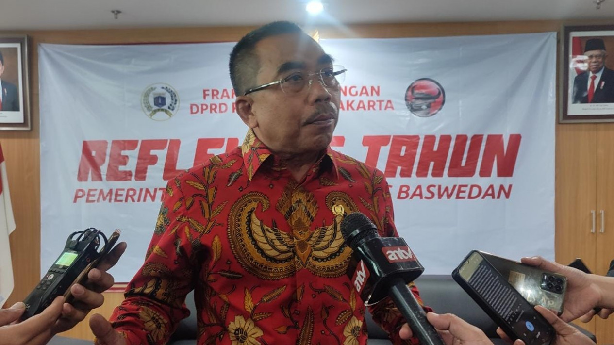Tak Penuhi 23 Janji Kampanye, Gubernur Anies Baswedan Dapat Rapor Merah dari Fraksi PDIP DPRD DKI Jakarta
            - galeri foto