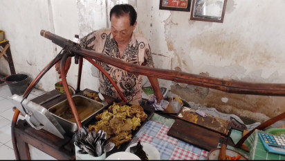 Menjajal Kuliner Legendaris Gule Kambing Khas Kota Lama Semarang