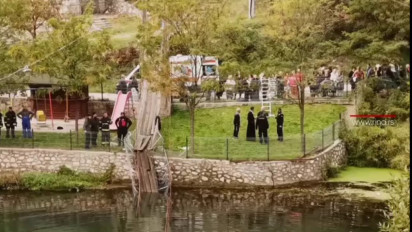 Dua Orang Wanita Tewas dan 10 Lainnya Terluka Usai Sebuah Jembatan Gantung Roboh di Wilayah Ovcar Banja Serbia