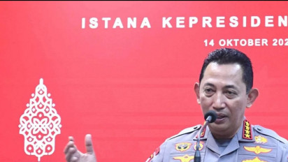 Tangan Kapolri Sampai Bergetar Saat Konferensi Pers di Istana, Kenapa?