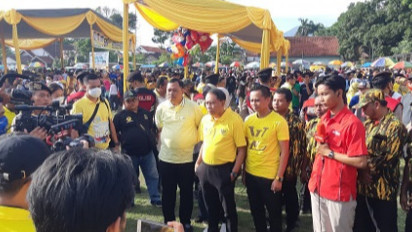 HUT ke-58 Golkar, Menpora Lepas 15.000 Peserta Jalan Sehat di Kabupaten Probolinggo