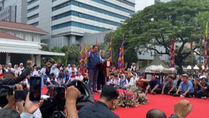 Perpisahan dengan Warga, Sopir Angkot: Di Kepemimpinan Anies Baswedan, Kami Lebih Dihargai