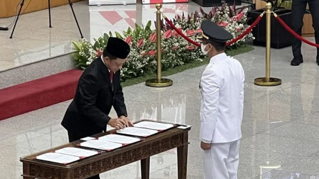 Lanjutkan Perjuangan Anies Baswedan, Heru Budi Hartono Resmi Dilantik Jadi Penjabat Gubernur DKI Jakarta
            - galeri foto