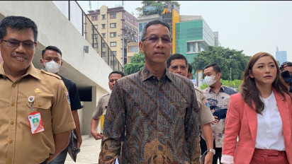 Hari Kedua Kerja Salah Warna Baju Dinas, Pj Gubernur Heru Budi Terpaksa Pakai Batik Temui Anak Buahnya di Jakarta